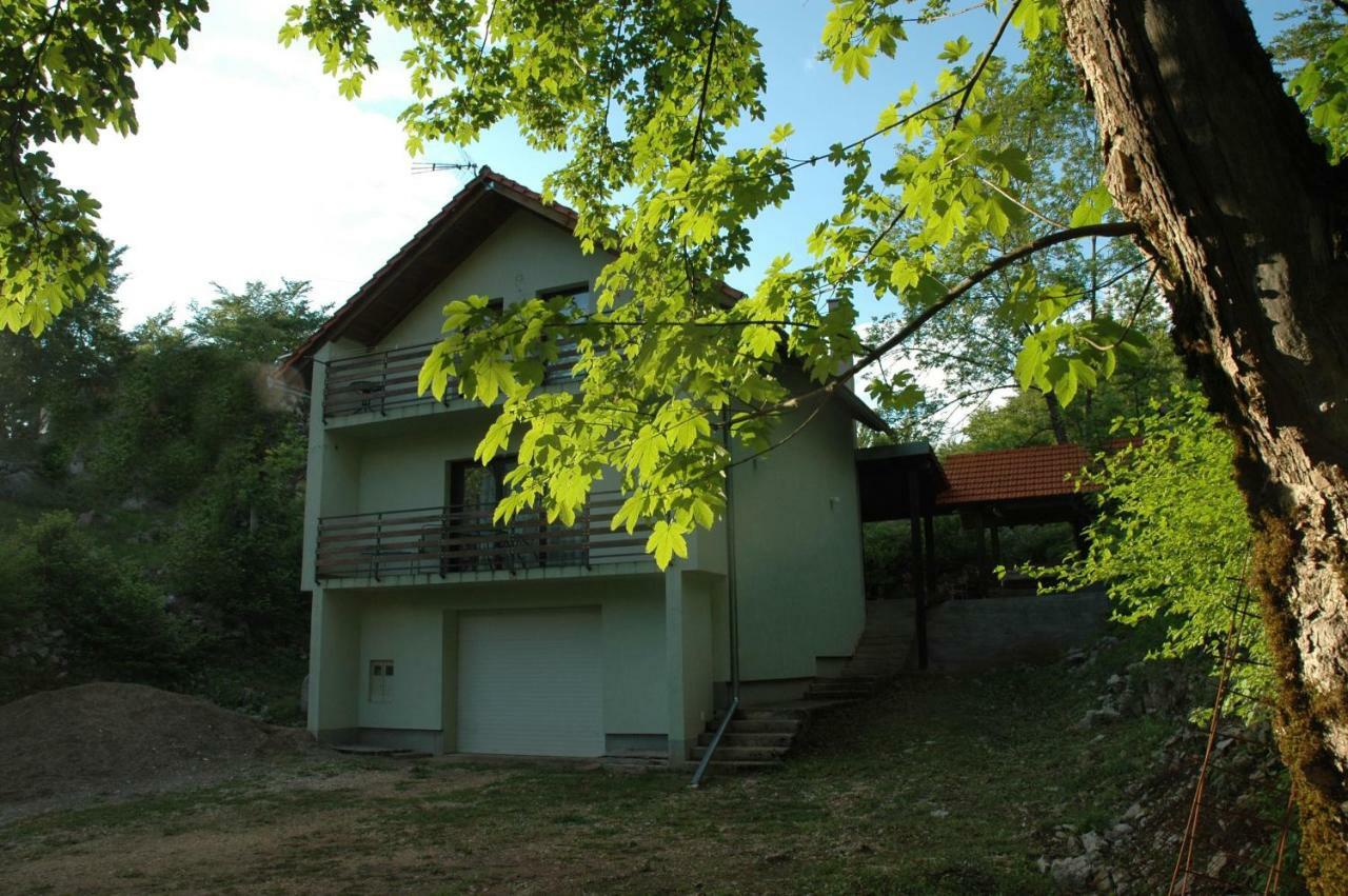 M & J Villa Krasno Polje Exterior photo